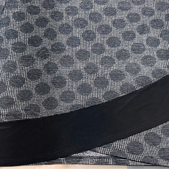 Laura petite retro style polka dot black and white - Picture 5 of 6